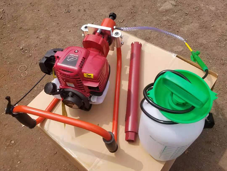 NLQ-45型内(nèi)燃砼枕螺栓鑽(zuàn)取機