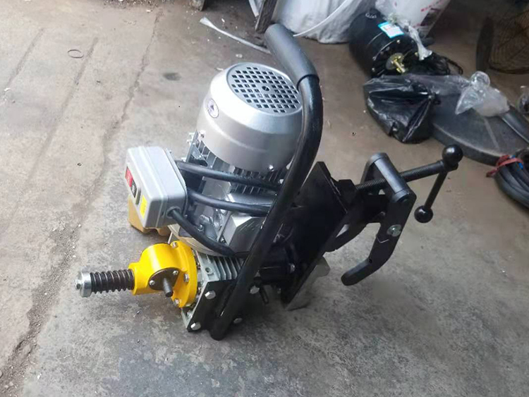 DZG-31型(xíng)電動空心鋼(gāng)軌鑽孔機